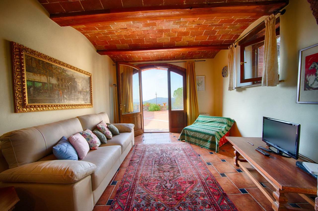 Fontemarinaalta Villa Montorsaio Buitenkant foto