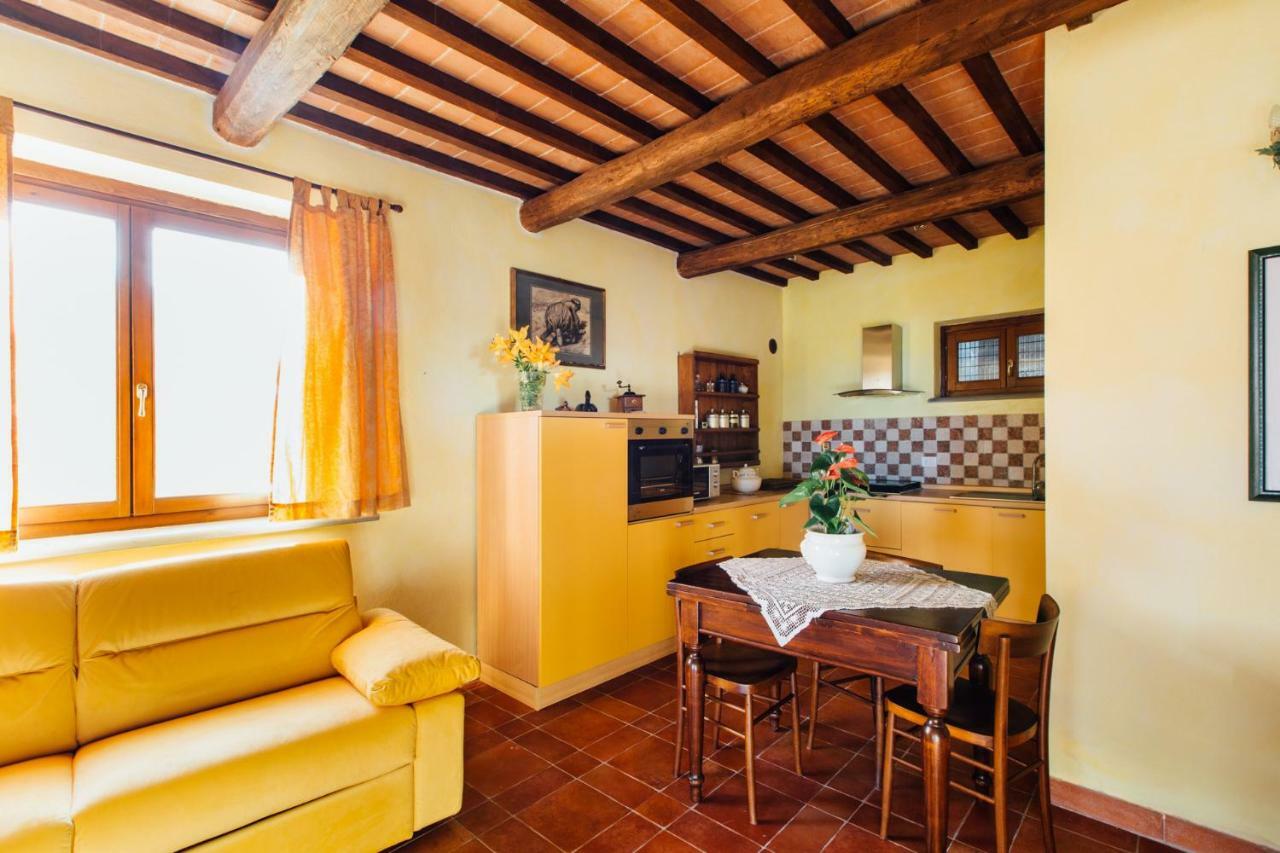Fontemarinaalta Villa Montorsaio Buitenkant foto